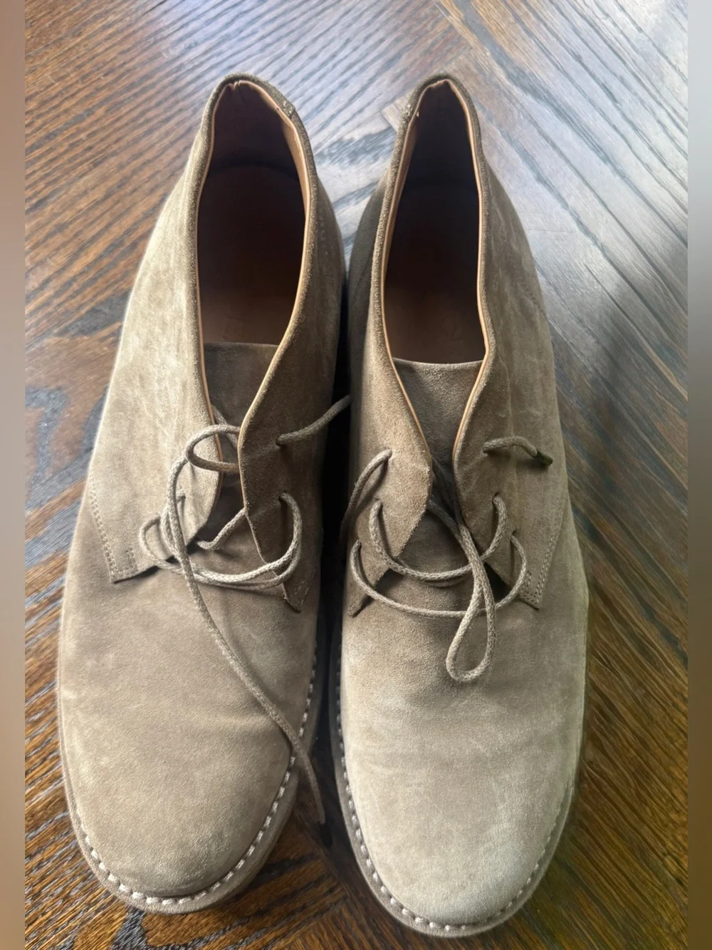 Vince Men's Suede Chukka Boots in Taupe
